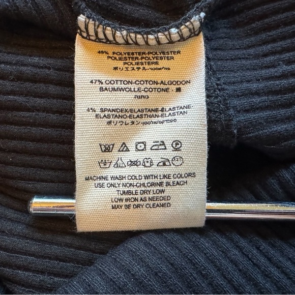 FREE PEOPLE Black Ribbed Puff Shoulder Mock Neck Sweater - Size Small - Picture 14 of 16